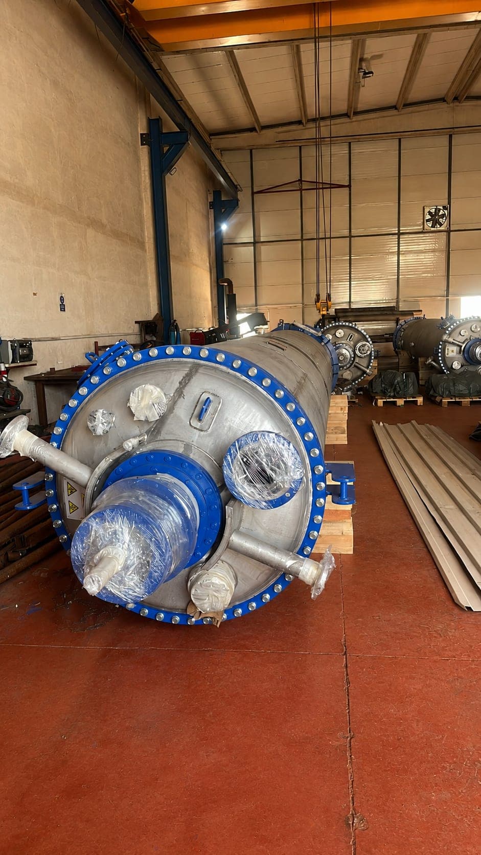 Jacketed stainless steel column with protected nozzles ready for dispatch